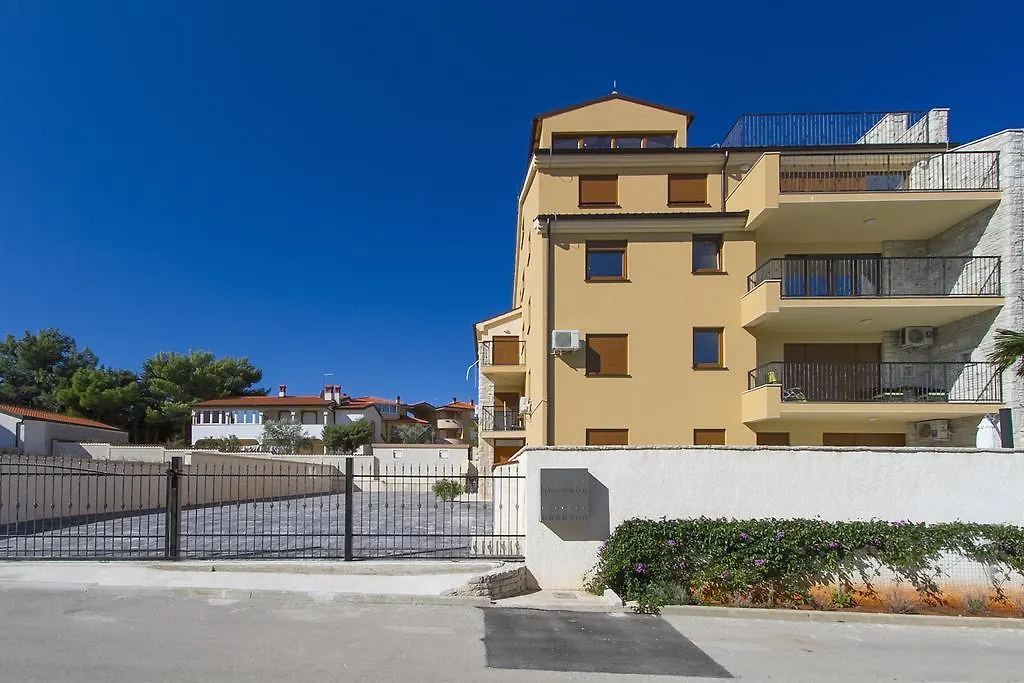 Apartments Spagnolo Liznjan Croatia