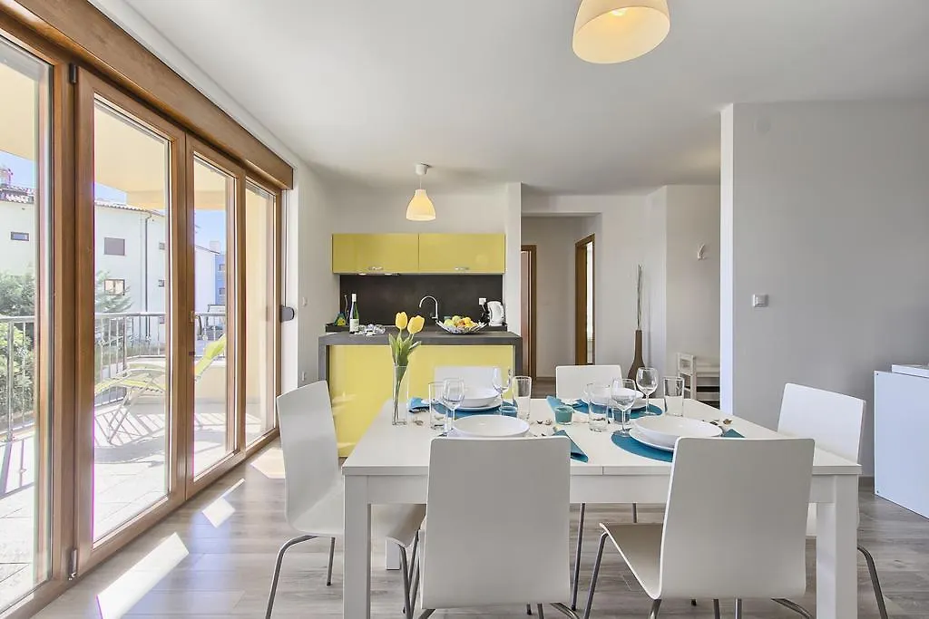 Apartments Spagnolo Liznjan